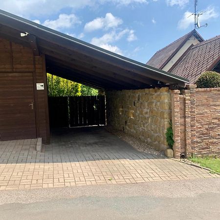 Apartman Daniela Radvanice  Luaran gambar