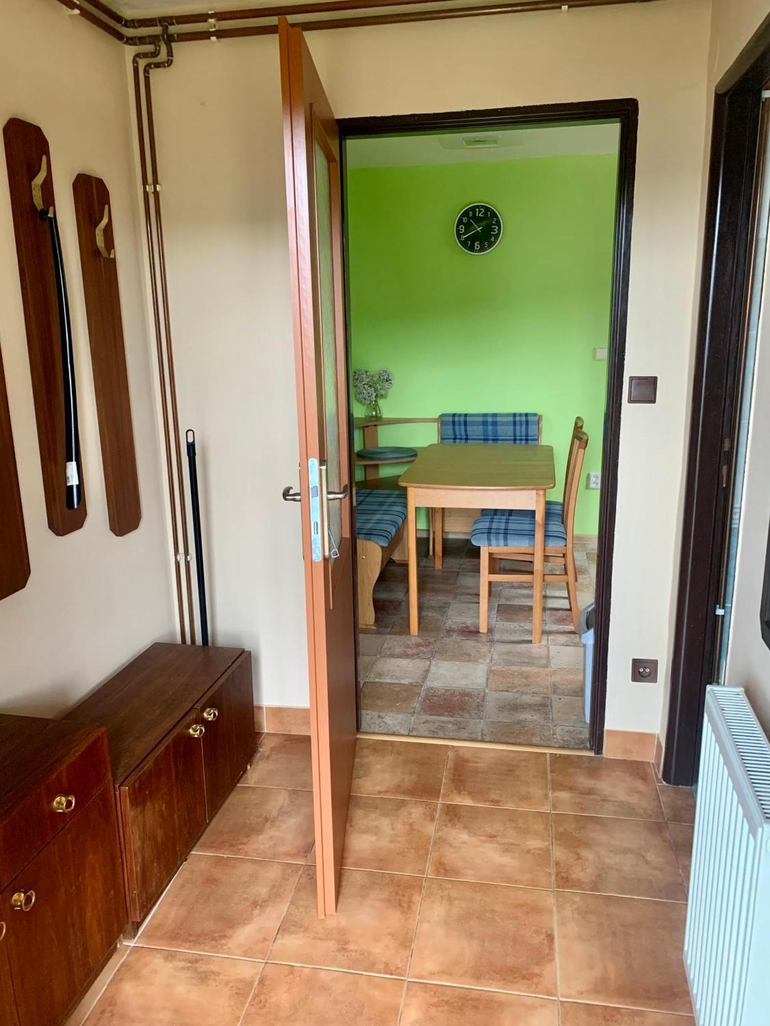 Apartman Daniela Radvanice  Luaran gambar