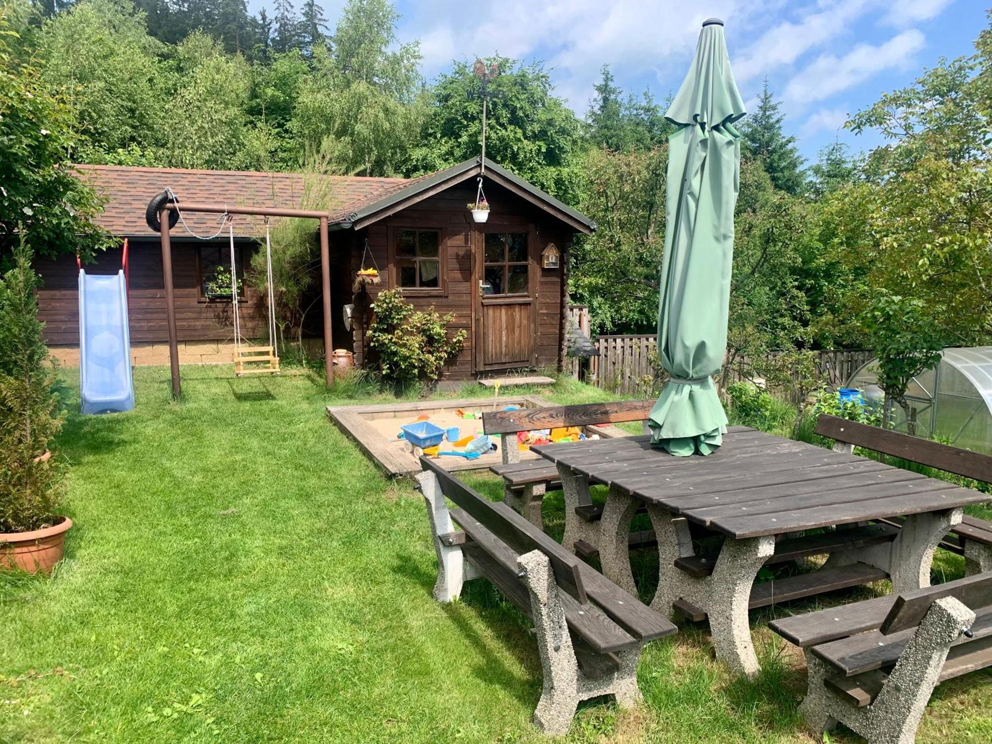 Apartman Daniela Radvanice  Luaran gambar